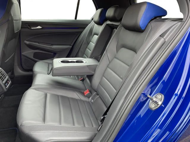 Volkswagen Golf 2.0 TSI DSG Golf VIII