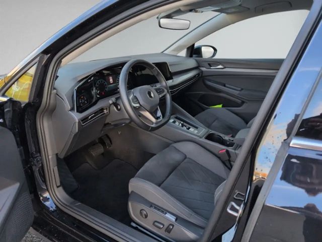 Volkswagen Golf 1.5 eTSI DSG Golf VIII Style