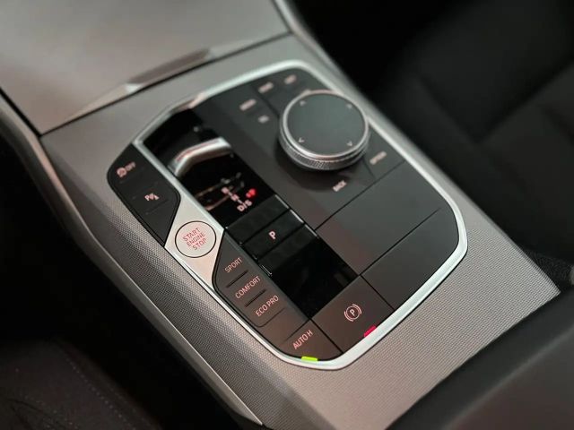 BMW 320 320d Touring xDrive