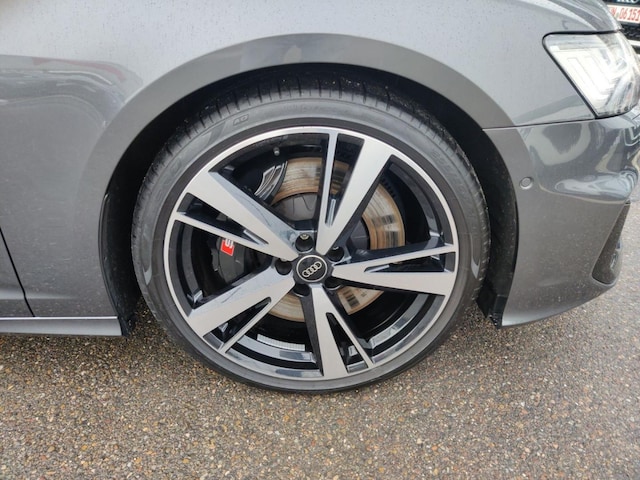 Audi S6 Avant Quattro