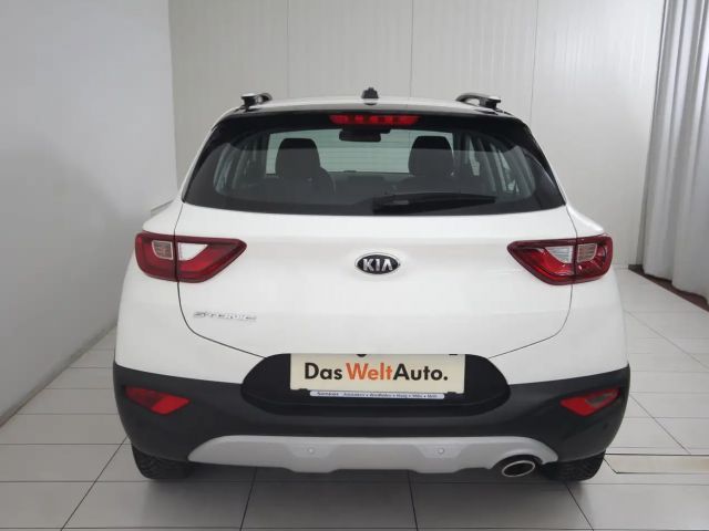 Kia Stonic Silber