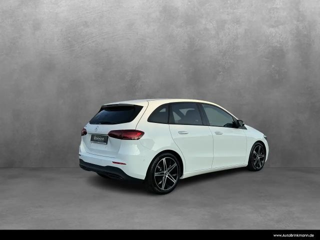 Mercedes-Benz B 180 Progressive