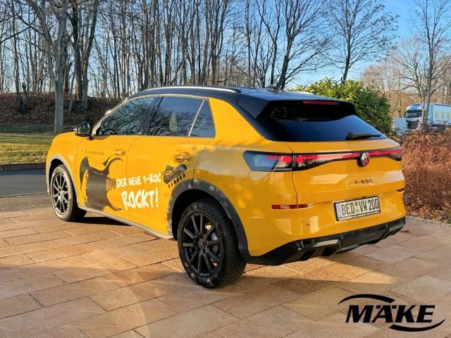 Volkswagen T-Roc 1.5 eTSI DSG R-Line