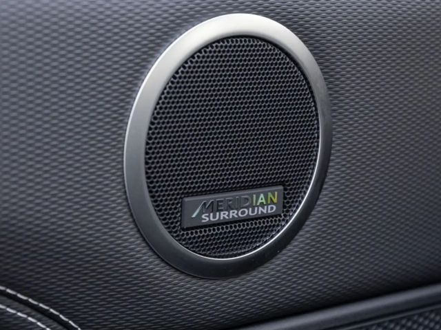 Land Rover Discovery D250 Dynamic SE