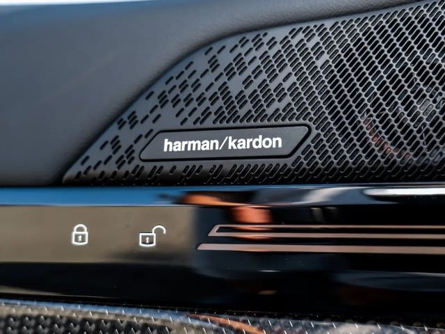 BMW 520 520i M-Sport Sedan