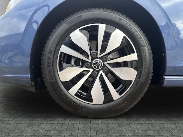 Volkswagen Golf 1.5 eTSI Golf VIII Variant