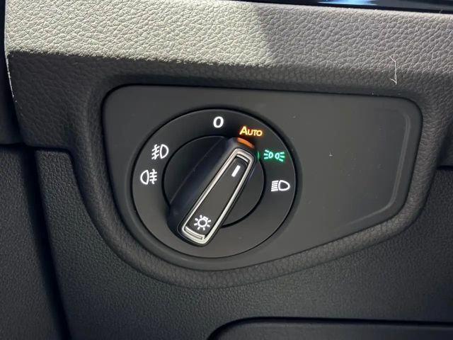 Volkswagen Touran BMT DSG Highline