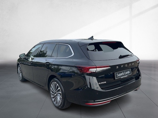 Skoda Superb Combi iV