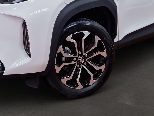 Toyota Yaris Cross 4x2 5-deurs Plus
