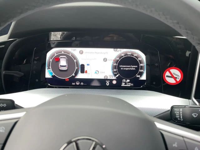 Volkswagen Golf 1.5 TSI