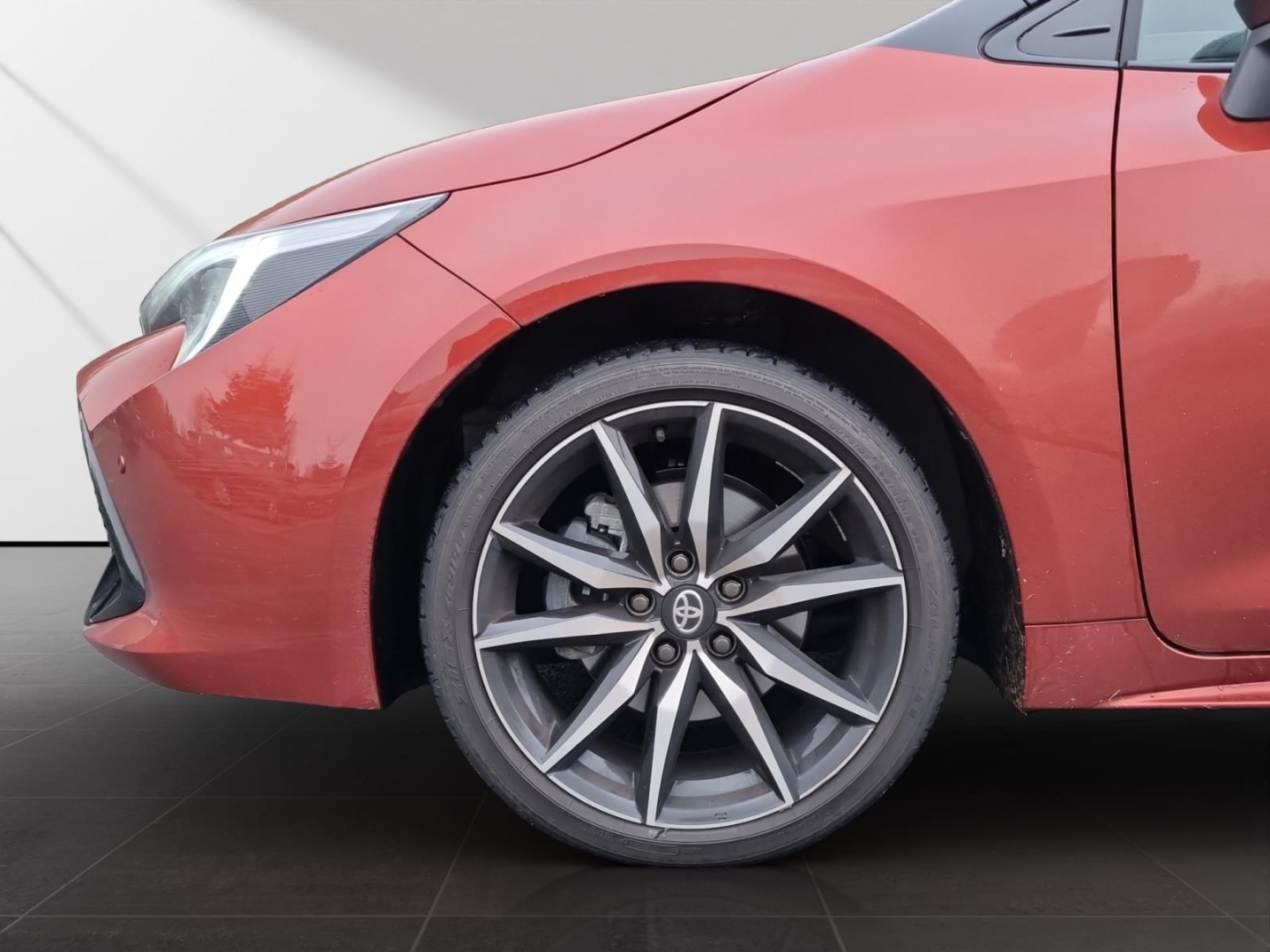 Toyota Corolla Basis GR Touring