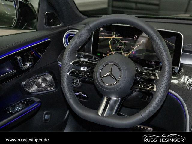 Mercedes-Benz C 200 AMG Line Sedan