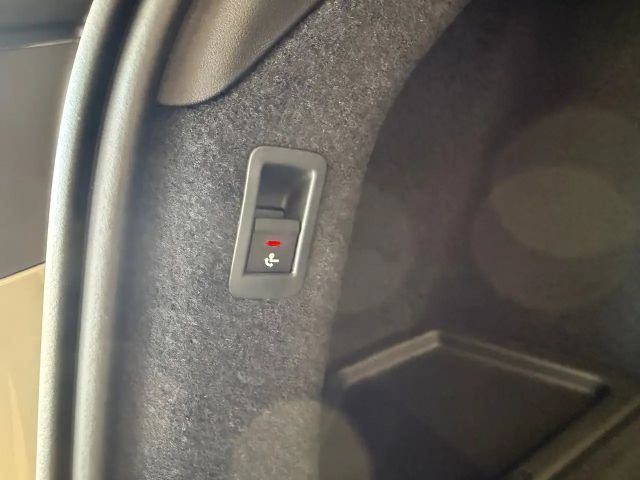 Audi A6 e-tron Quattro