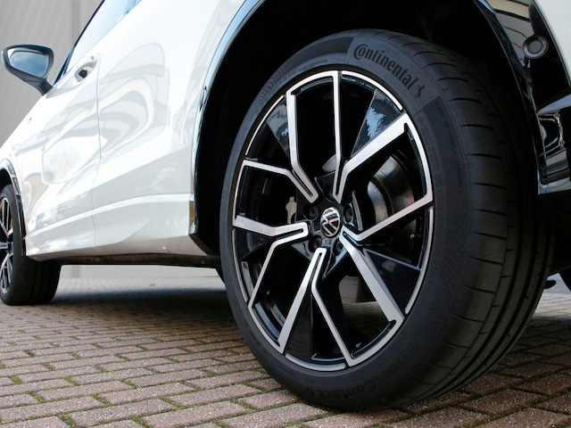 Volkswagen Tiguan 2.0 TSI R-Line Style