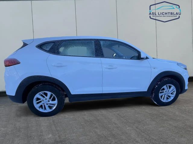 Hyundai Tucson 1.6 2WD Pure