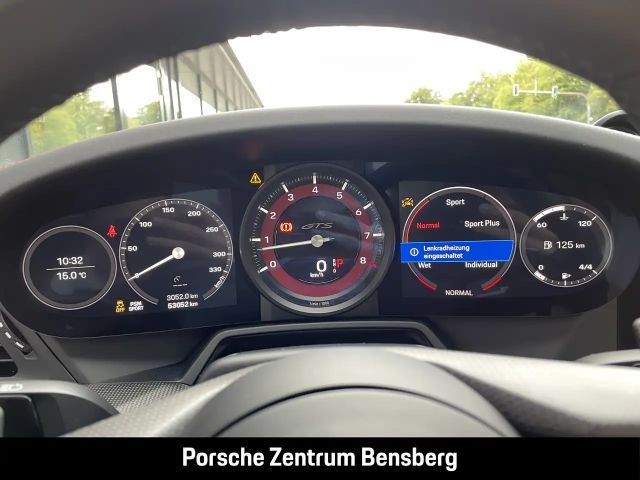 Porsche 992 Carrera Coupé GTS