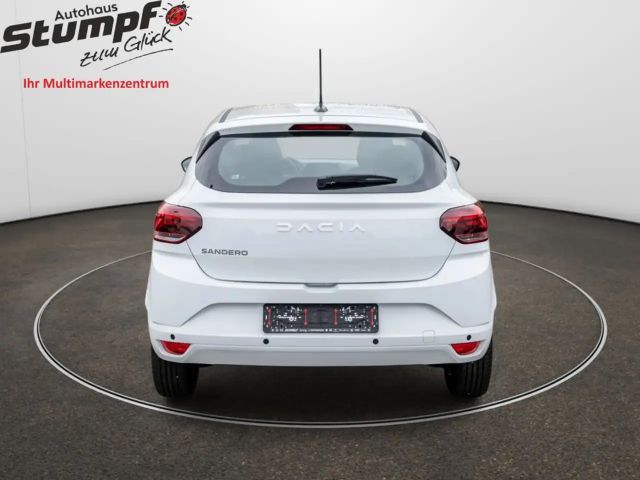 Dacia Sandero Essential TCe 90
