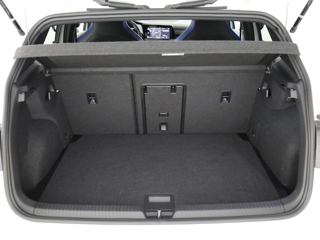 Volkswagen Golf 2.0 TSI 4Motion DSG Golf VIII