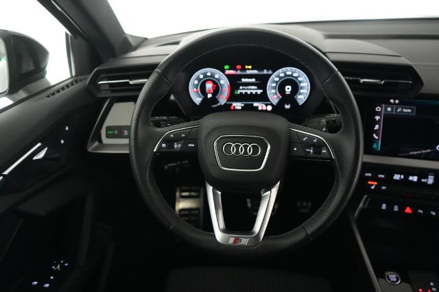 Audi A3 35 TFSI S-Line S-Tronic Sportback