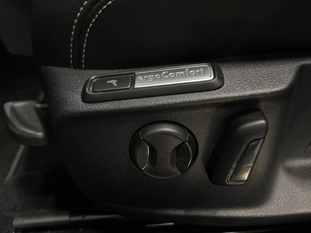 Volkswagen Passat DSG GTE Variant