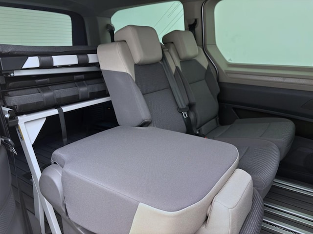 Volkswagen Multivan 2.0 TDI DSG Lang T7