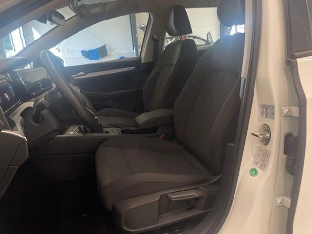 Volkswagen Golf 2.0 TDI Golf VIII Life Variant