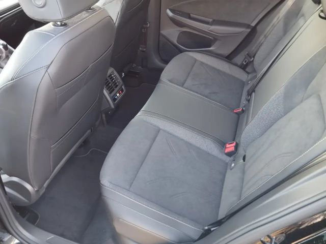 Volkswagen Golf Rabbit TSI