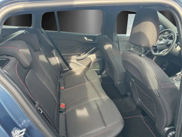 Ford Focus ST Line