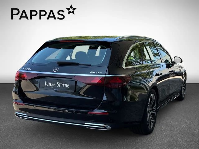 Mercedes-Benz E 220 4MATIC E 220 d Estate