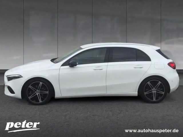 Mercedes-Benz A 220 4MATIC Progressive