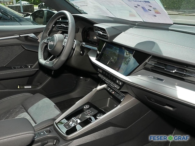 Audi A3 35 TFSI S-Line S-Tronic Sedan