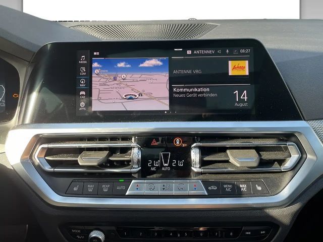 BMW 330 330e M-Sport xDrive