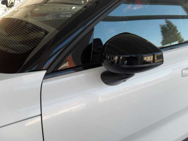 Volvo EX30 Achterwielaandrijving Ultra