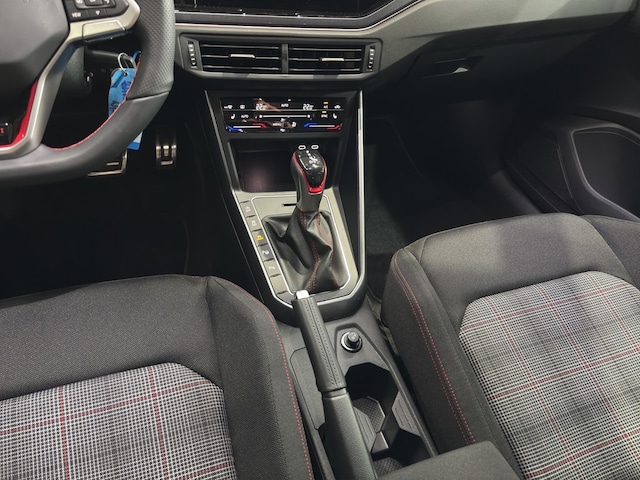 Volkswagen Polo 2.0 TSI DSG GTI IQ.Drive