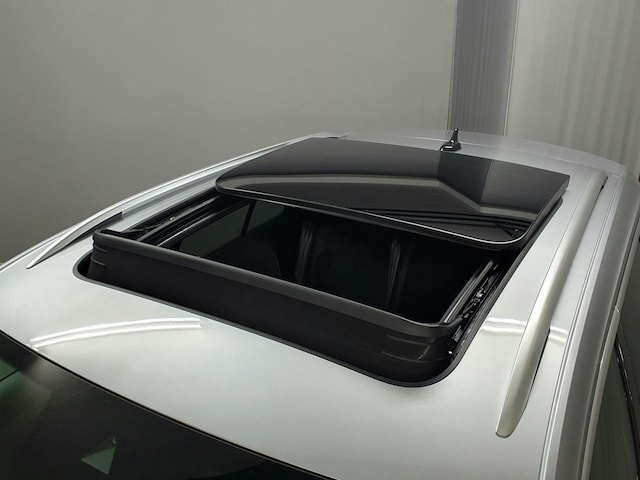 Volkswagen T-Roc 2.0 TSI DSG R-Line