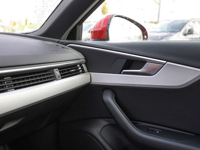 Audi A4 40 TDI S-Tronic Sedan