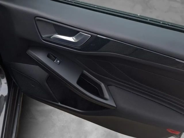 Ford Focus EcoBoost ST Line Wagon