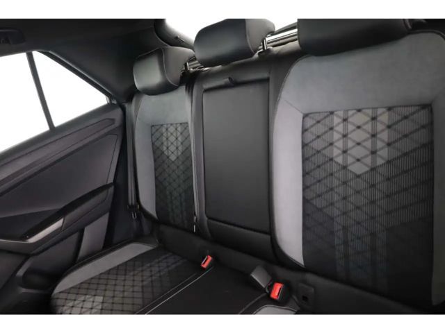 Volkswagen T-Roc 1.5 TSI DSG R-Line