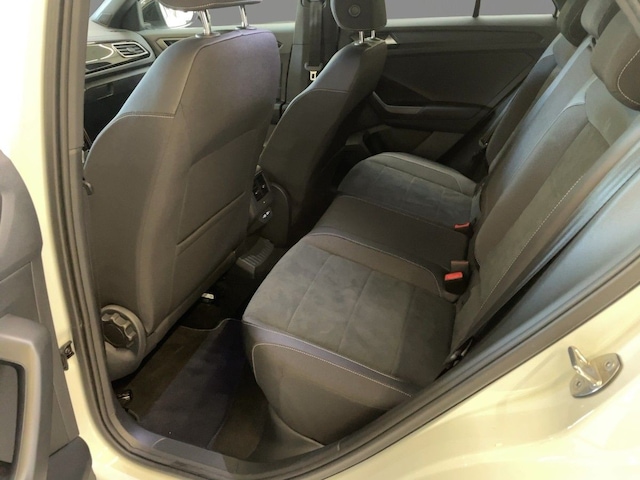 Volkswagen T-Roc 1.5 TSI DSG R-Line