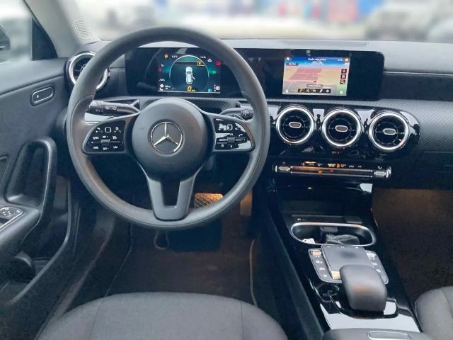 Mercedes-Benz CLA 200 CLA 200 d Shooting Brake