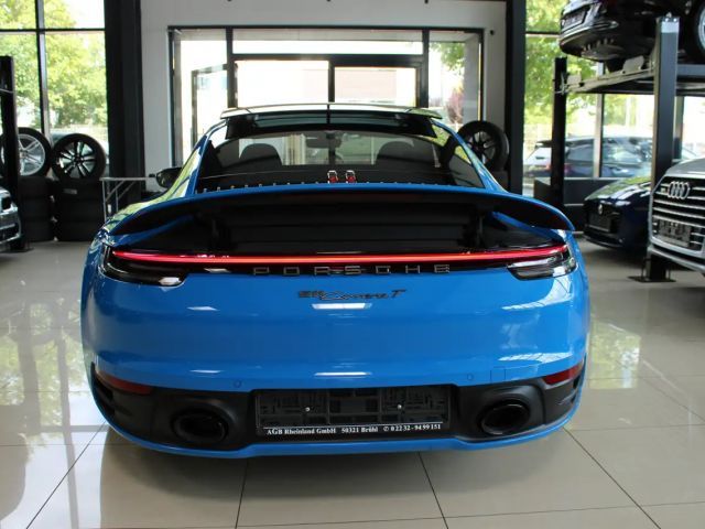 Porsche 992 Carrera Coupé Turbo