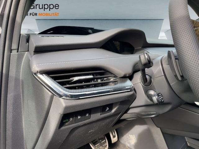 Skoda Enyaq AHK Navi ACC Virt LED PDC