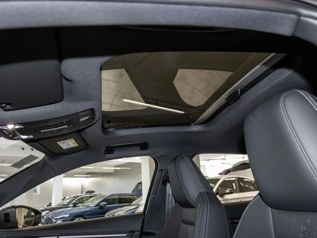 Audi A3 35 TDI S-Line Sedan