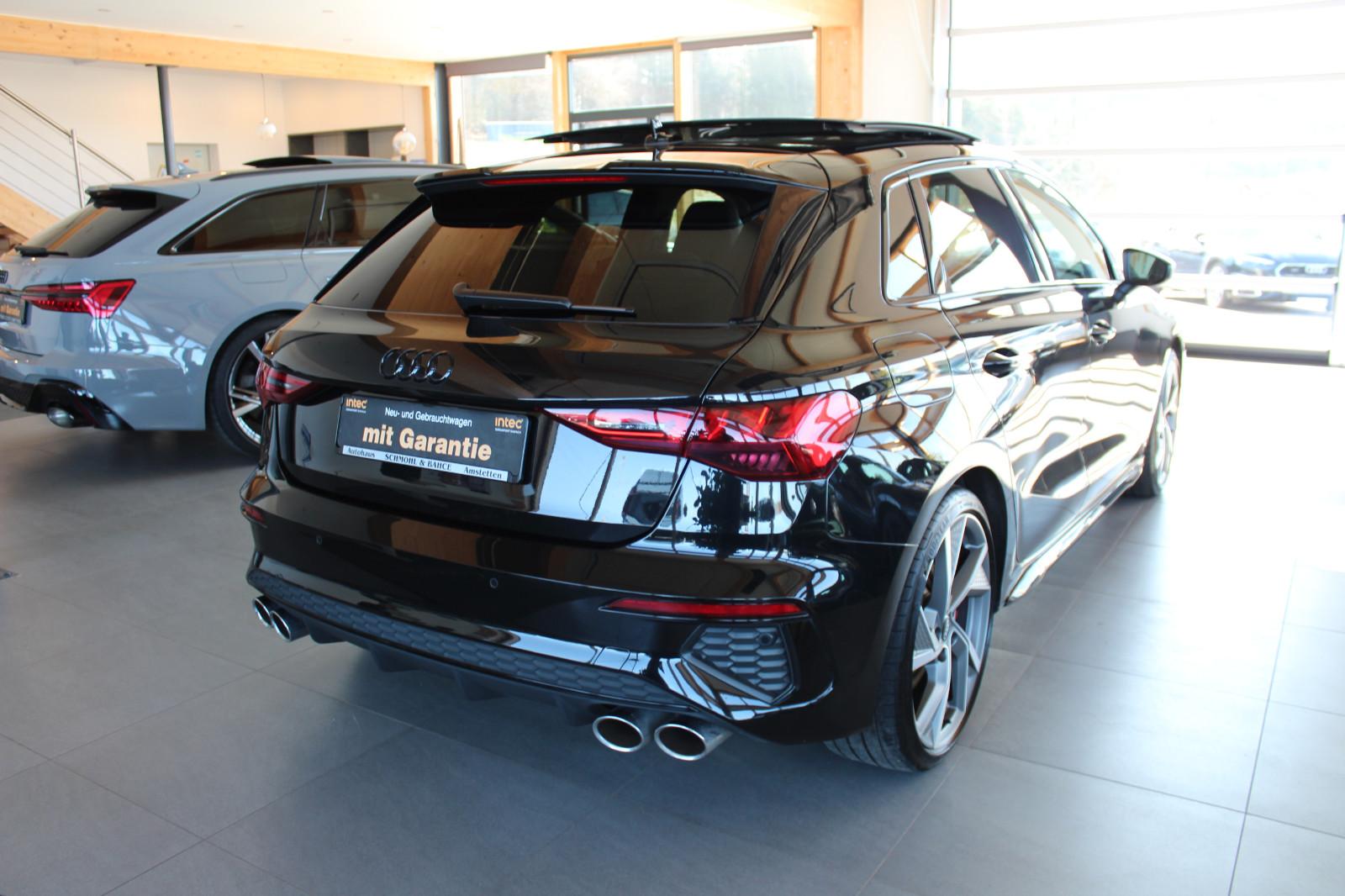 Audi S3 2.0 TFSI Quattro Sedan Sportback