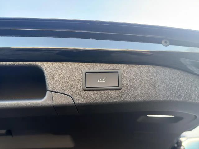 Volkswagen Passat 2.0 TDI DSG R-Line Variant