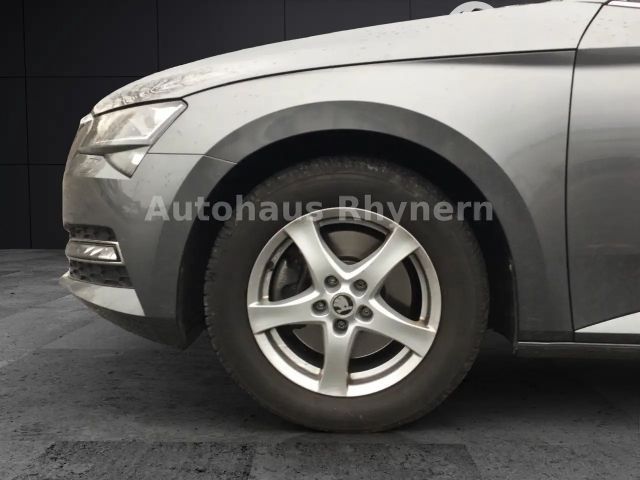 Skoda Superb 2.0 TSI Combi Style Style