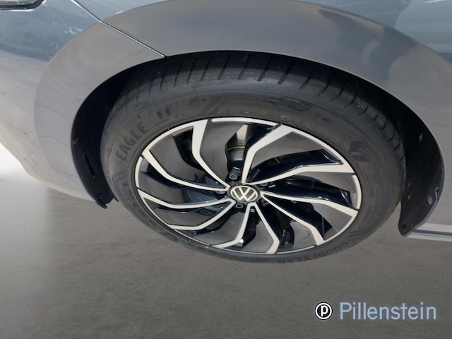 Volkswagen Golf 1.5 TSI Style