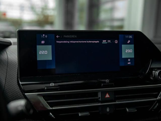 Citroën C4 eC4 | 136pk | Camera | Dodehoek | Pano | Parkee...