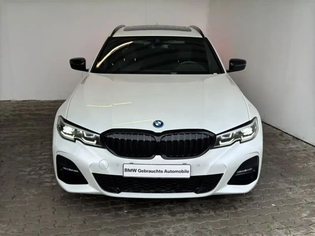 BMW 330 330e M-Sport Touring