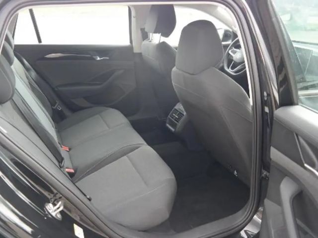 Volkswagen Passat 1.5 eTSI Variant